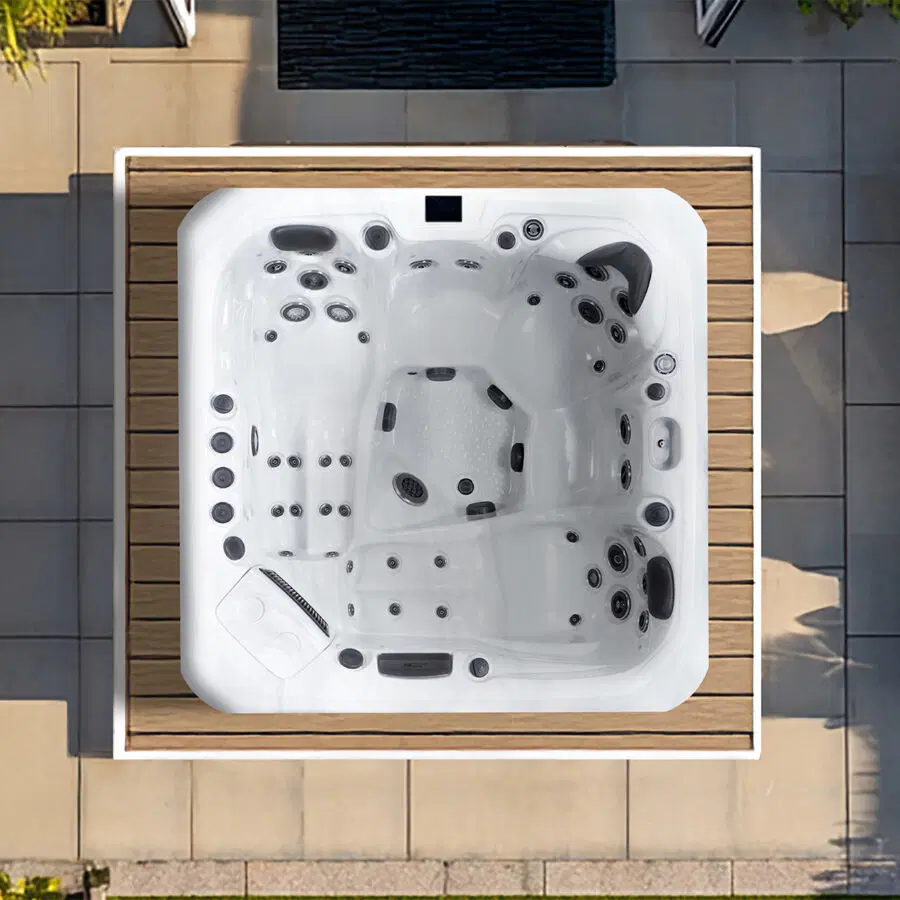 Kenya hot tub by Platinum Spas